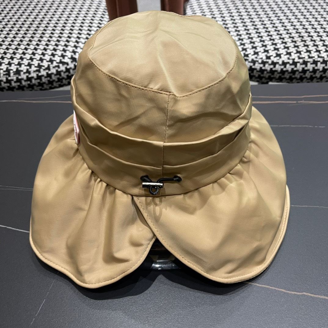 Louis Vuitton Caps